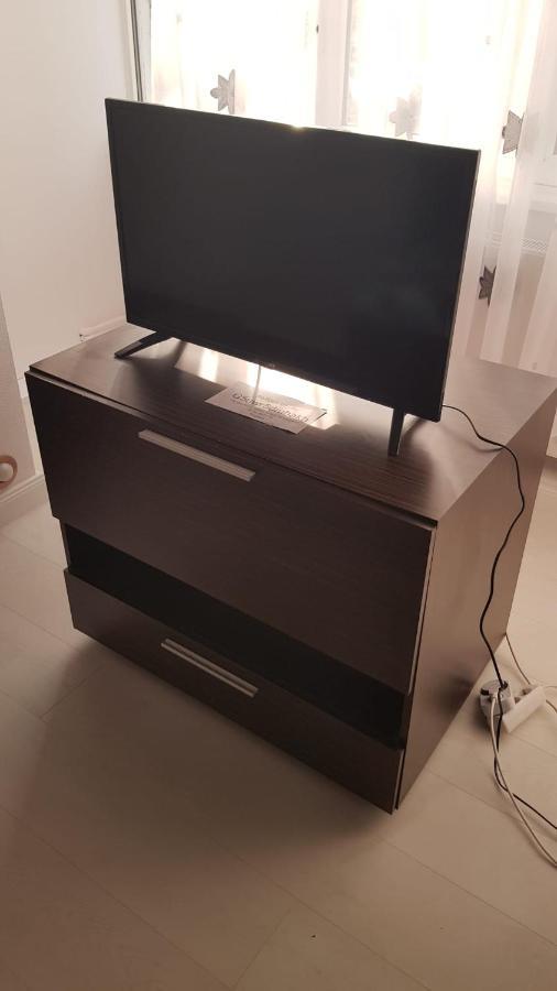 Apartament B Orizont 바커우 외부 사진
