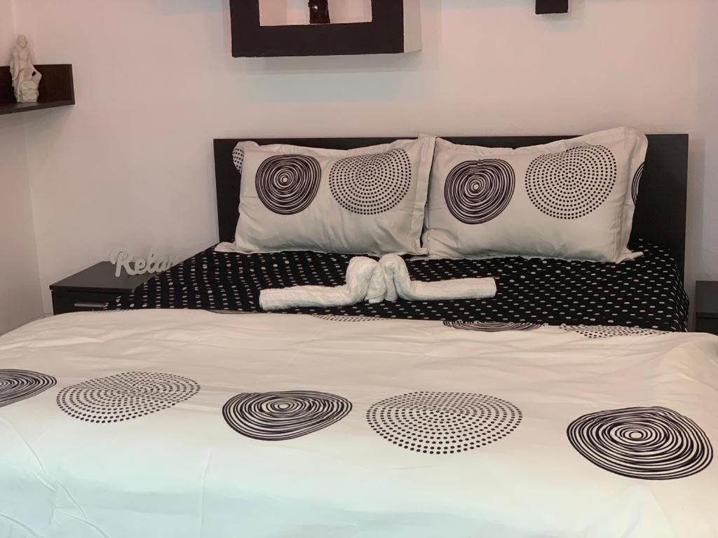 Apartament B Orizont 바커우 외부 사진